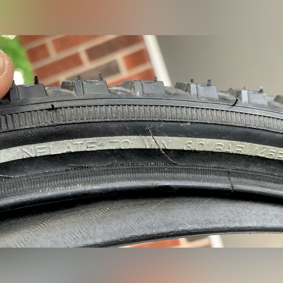 Schwalbe Marathon Cross 26” x 1.75” Hybrid Puncture Resistant Mountain Bike Tire - Picture 12 of 13